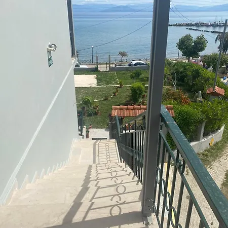 Comores Seaview Apartment