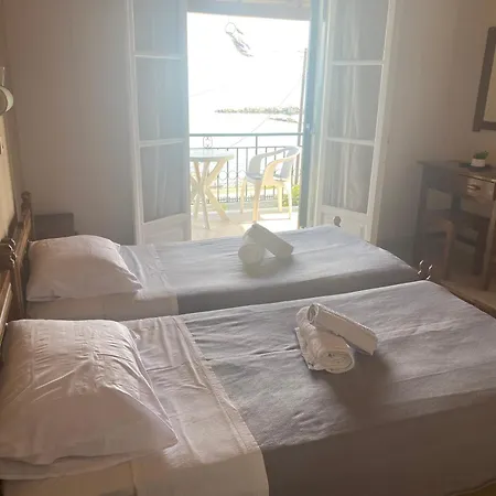 Comores Seaview Apartament Notos